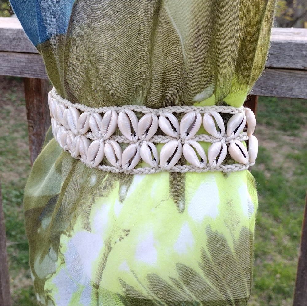 Natural Seashell Reversible Belt - Picture 2 of 8